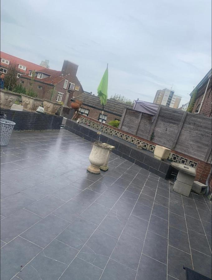Private In The Centre Of